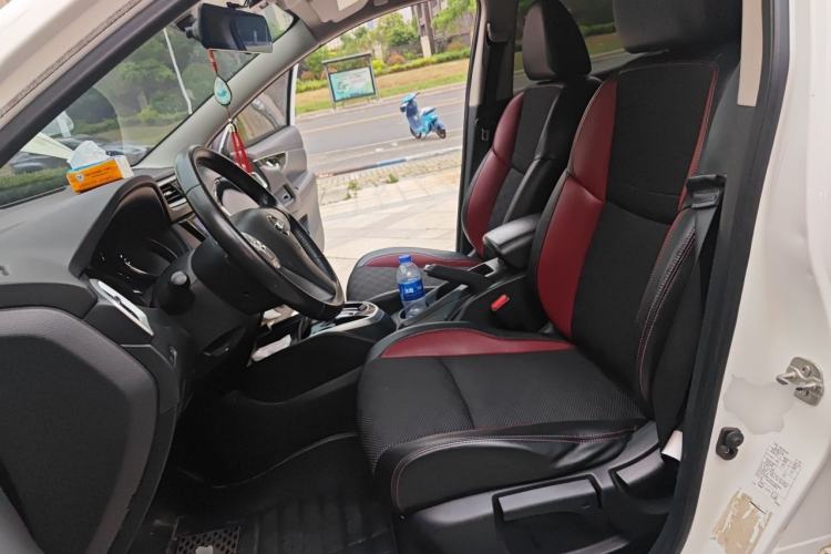 Used Nissan Qashqai 2017 2.0L CVT Smart Enjoyment Version China V Standard Left Front Seat