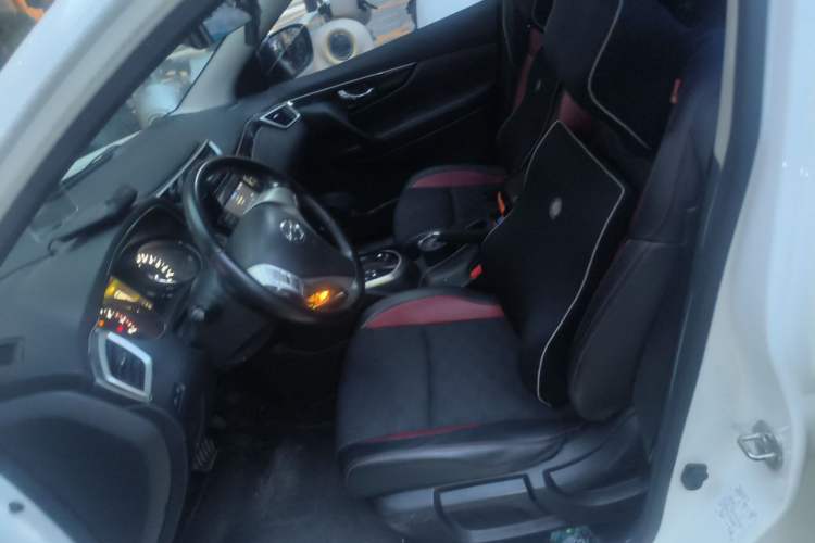 Used Nissan Qashqai 2017 2.0L CVT Luxury Edition China V Standard Left Front Seat