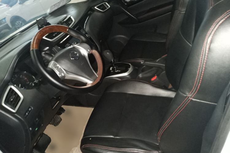 Used Nissan Qashqai 2017 2.0L CVT Elite Edition China V Standard Left Front Seat