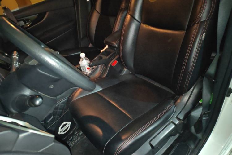 Used Nissan Qashqai 2017 2.0L CVT Elite Edition China V Standard Left Front Seat