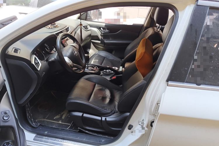 Used Nissan Qashqai 2017 2.0L CVT Elite Edition China V Standard Left Front Seat