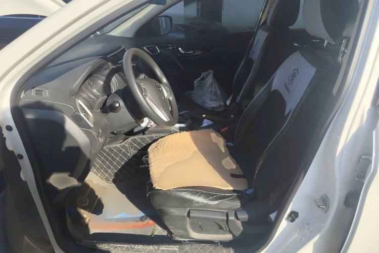 Used Nissan Qashqai 2017 2.0L CVT Elite Edition China V Standard Left Front Seat