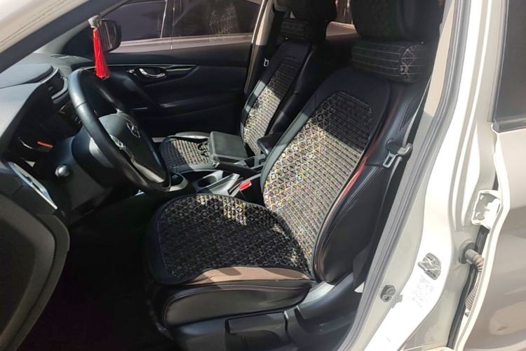 Used Nissan Qashqai 2017 2.0L CVT Smart Enjoyment Version China V Standard Left Front Seat