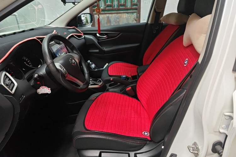 Used Nissan Qashqai 2017 2.0L CVT Smart Enjoyment Version China V Standard Left Front Seat
