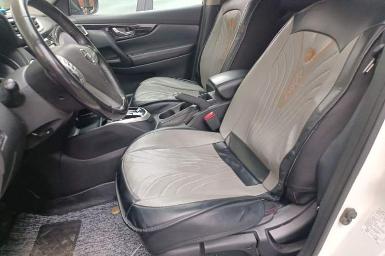 Used Nissan Qashqai 2017 2.0L CVT Luxury Edition China V Standard Left Front Seat