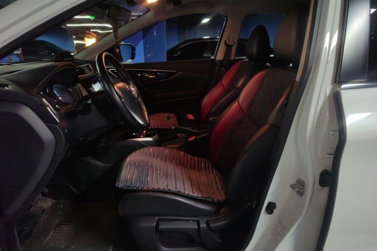 Used Nissan Qashqai 2017 2.0L CVT Smart Enjoyment Version China V Standard Left Front Seat