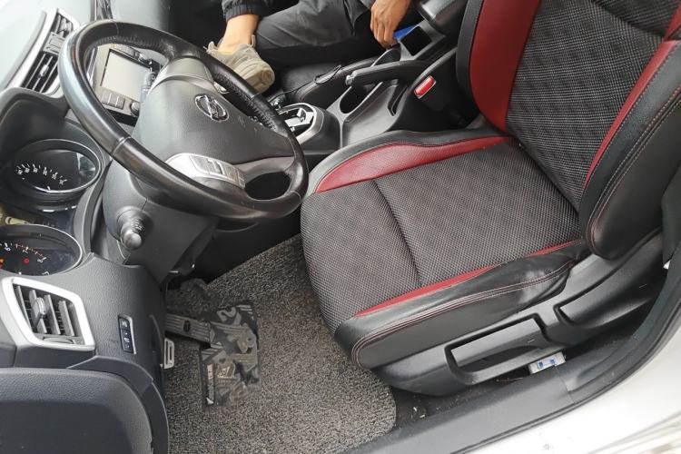 Used Nissan Qashqai 2017 2.0L CVT Smart Enjoyment Version China V Standard Left Front Seat
