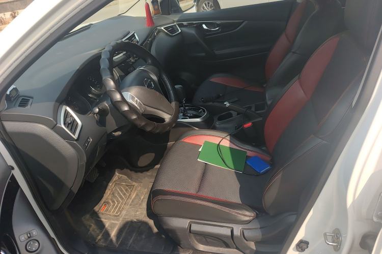 Used Nissan Qashqai 2017 2.0L CVT Smart Enjoyment Version China VI Standard Left Front Seat