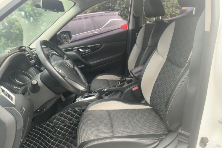 Used Nissan Qashqai 2017 2.0L CVT Smart Enjoyment Version China V Standard Left Front Seat