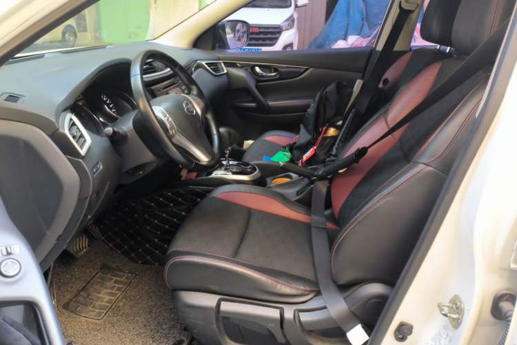 Used Nissan Qashqai 2017 2.0L CVT Luxury Edition China V Standard Left Front Seat