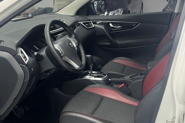 Used Nissan Qashqai 2017 2.0L CVT Smart Enjoyment Version China VI Standard Left Front Seat