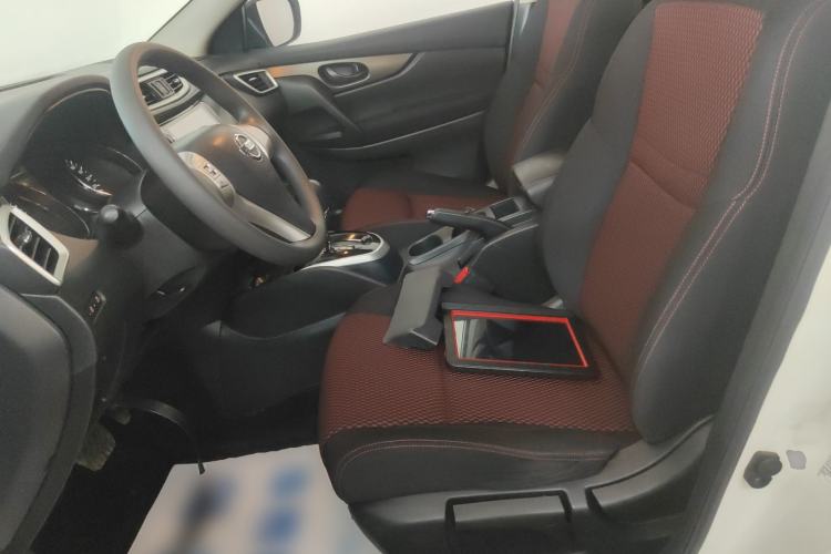 Used Nissan Qashqai 2017 1.2T CVT Fashion Edition Left Front Seat