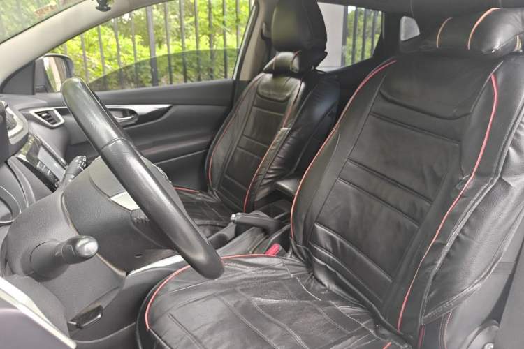 Used Nissan Qashqai 2017 2.0L CVT Smart Enjoyment Version China V Standard Left Front Seat