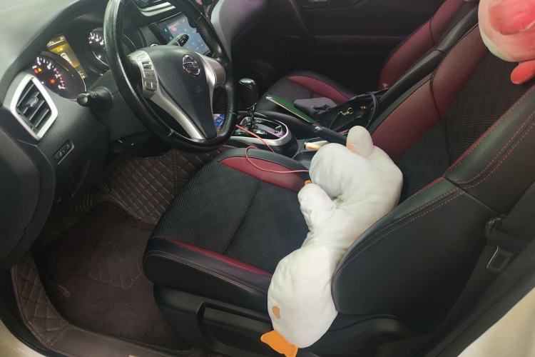 Used Nissan Qashqai 2017 2.0L CVT Luxury Edition China V Standard Left Front Seat