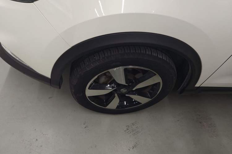 Used Nissan Qashqai 2017 2.0L CVT Luxury Edition China V Standard Left Front Wheel Hub
