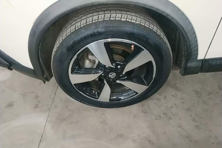 Used Nissan Qashqai 2017 2.0L CVT Smart Enjoyment Version China V Standard Left Front Wheel Hub