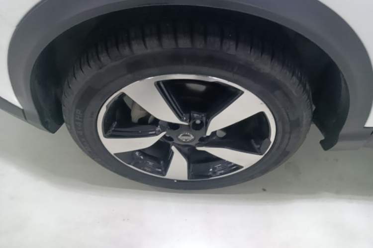 Used Nissan Qashqai 2017 2.0L CVT Smart Enjoyment Version China V Standard Left Front Wheel Hub