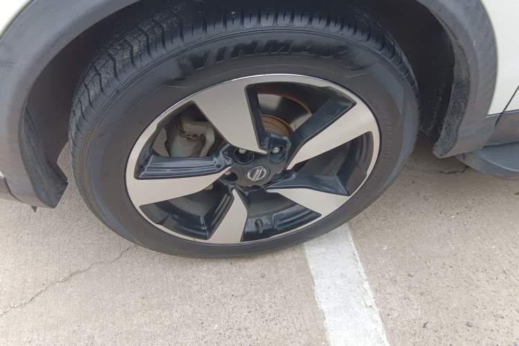 Used Nissan Qashqai 2017 2.0L CVT Flagship Edition China V Standard Left Front Wheel Hub