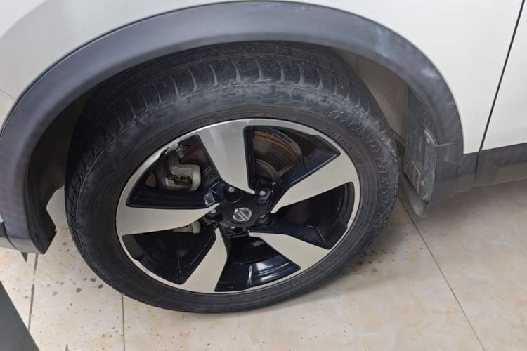 Used Nissan Qashqai 2017 2.0L CVT Smart Enjoyment Version China VI Standard Left Front Wheel Hub
