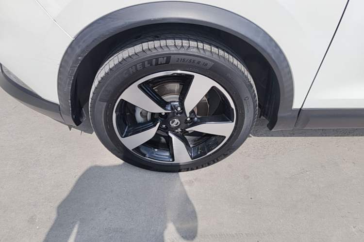 Used Nissan Qashqai 2017 2.0L CVT Smart Enjoyment Version China V Standard Left Front Wheel Hub