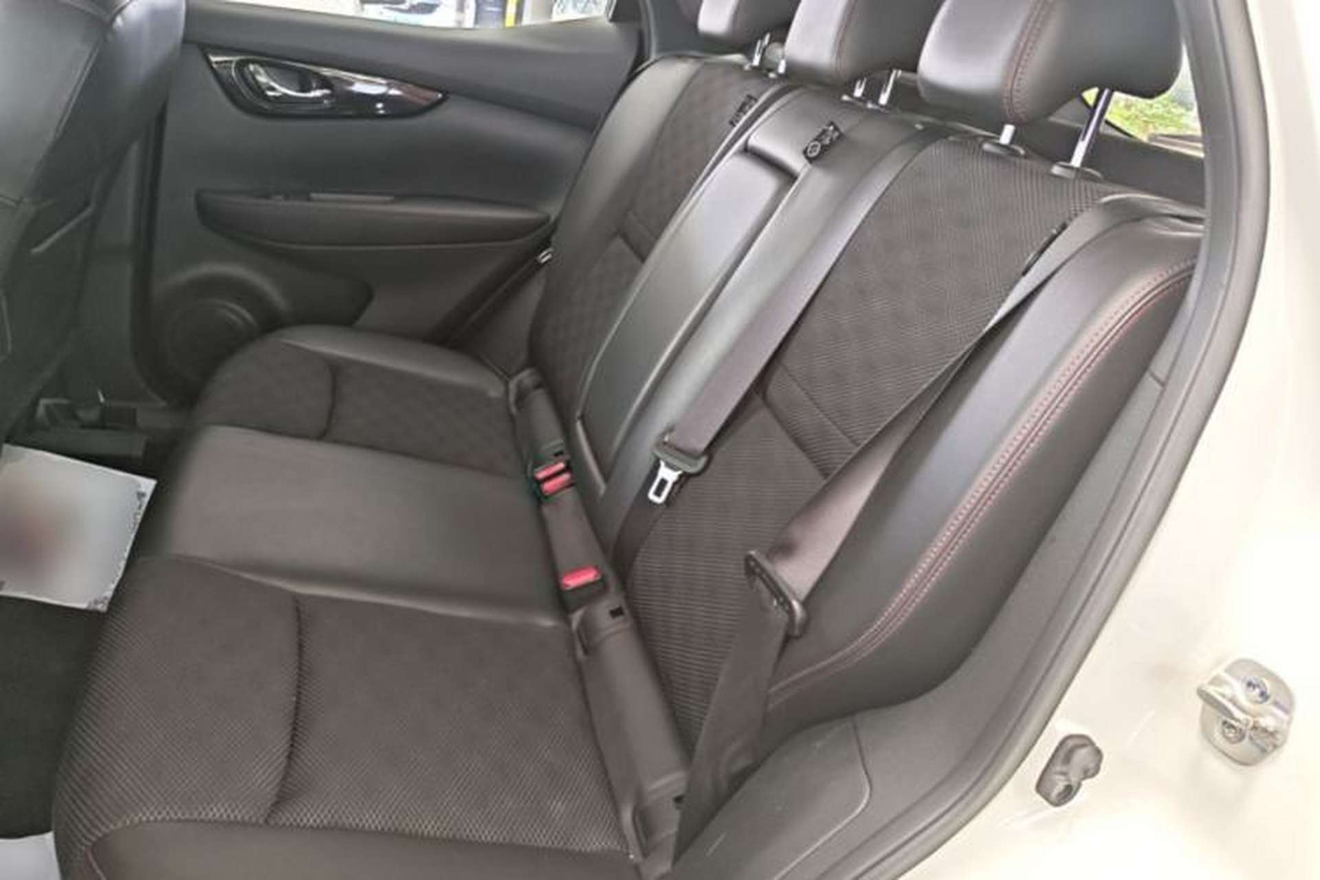 Used Nissan Qashqai 2017 2.0L CVT Smart Enjoyment Version China V Standard Left Rear Seat