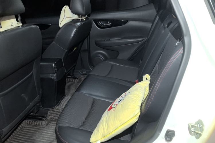 Used Nissan Qashqai 2017 2.0L CVT Luxury Edition China V Standard Left Rear Seat