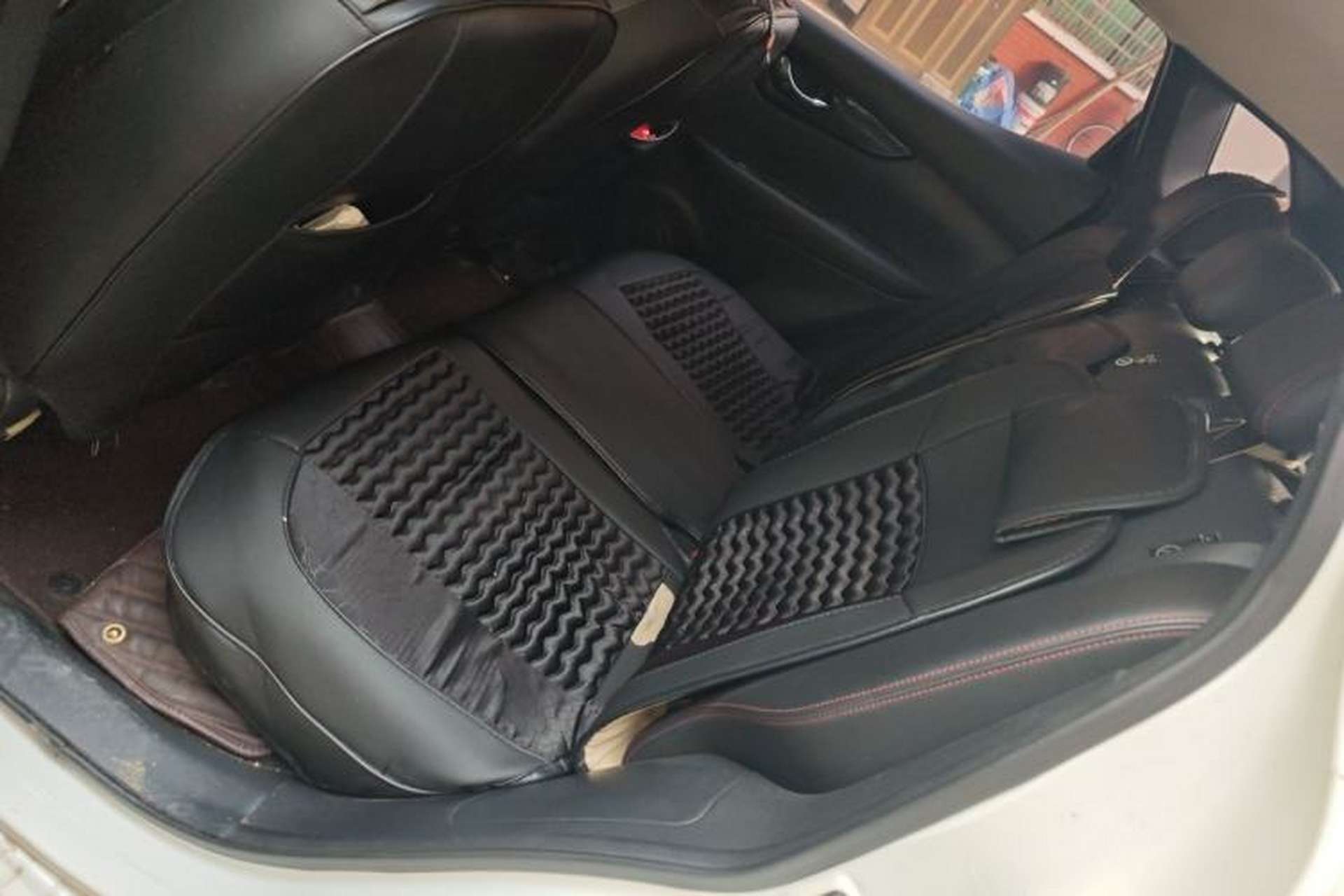 Used Nissan Qashqai 2017 2.0L CVT Smart Enjoyment Version China V Standard Left Rear Seat