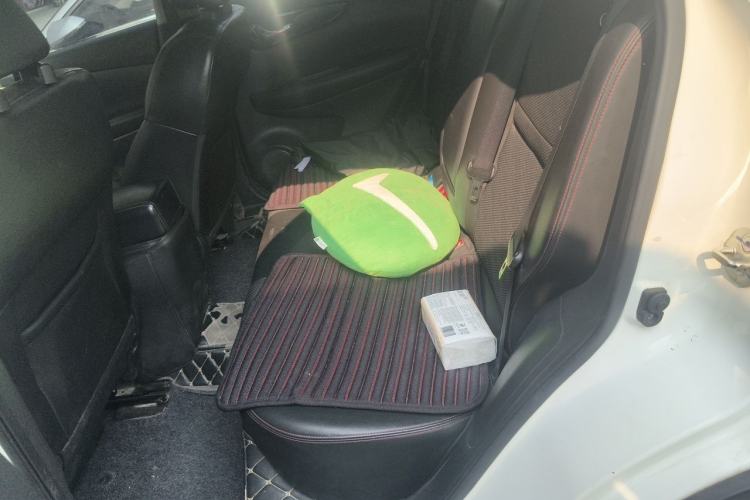 Used Nissan Qashqai 2017 2.0L CVT Smart Enjoyment Version China V Standard Left Rear Seat