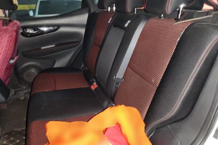 Used Nissan Qashqai 2017 2.0L CVT Elite Edition China V Standard Left Rear Seat