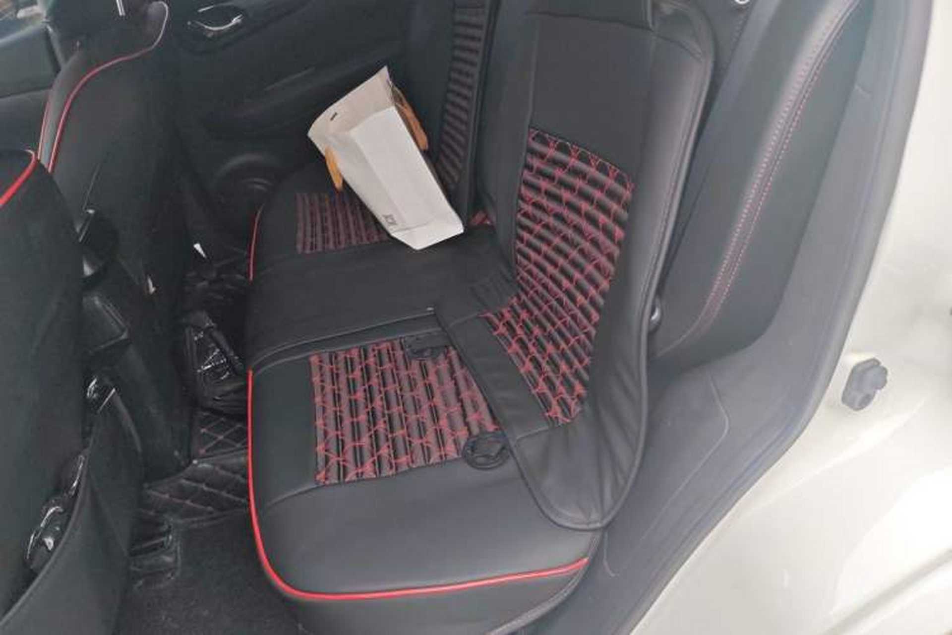 Used Nissan Qashqai 2017 2.0L CVT Elite Edition China V Standard Left Rear Seat