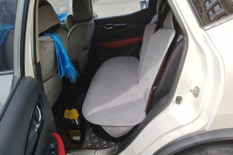 Used Nissan Qashqai 2017 2.0L CVT Elite Edition China V Standard Left Rear Seat