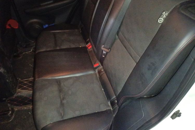Used Nissan Qashqai 2017 2.0L CVT Smart Enjoyment Version China VI Standard Left Rear Seat