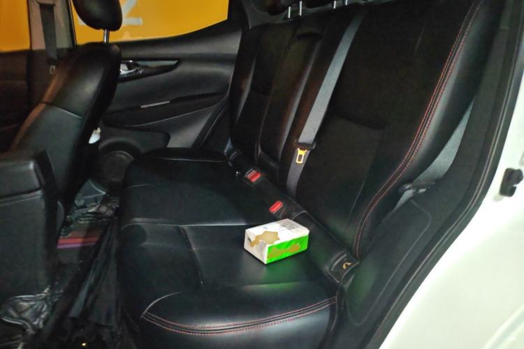 Used Nissan Qashqai 2017 2.0L CVT Elite Edition China V Standard Left Rear Seat