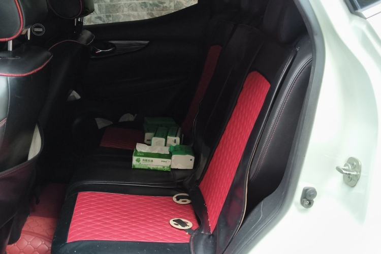 Used Nissan Qashqai 2017 2.0L CVT Smart Enjoyment Version China VI Standard Left Rear Seat