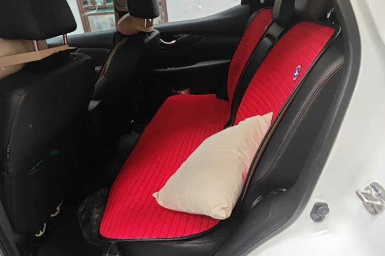 Used Nissan Qashqai 2017 2.0L CVT Smart Enjoyment Version China V Standard Left Rear Seat