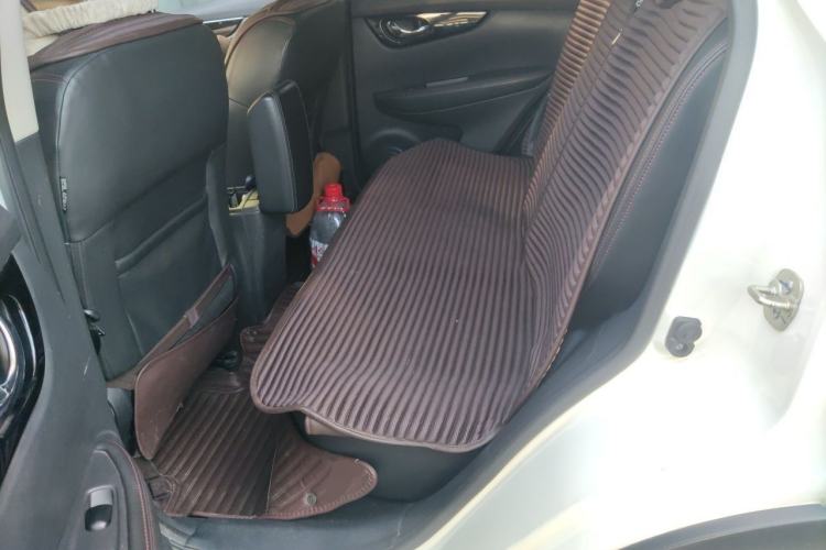 Used Nissan Qashqai 2017 2.0L CVT Smart Enjoyment Version China V Standard Left Rear Seat