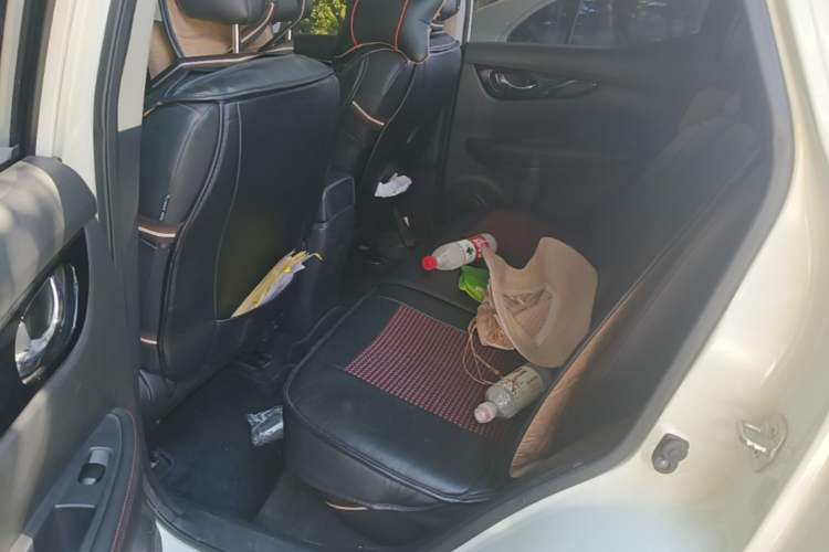 Used Nissan Qashqai 2017 2.0L CVT Luxury Edition China V Standard Left Rear Seat