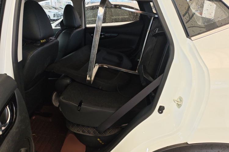 Used Nissan Qashqai 2017 2.0L CVT Flagship Edition China V Standard Left Rear Seat