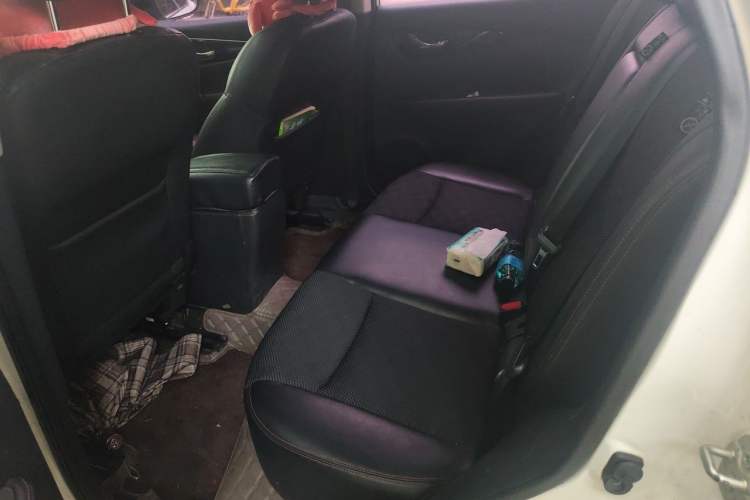 Used Nissan Qashqai 2017 2.0L CVT Luxury Edition China V Standard Left Rear Seat
