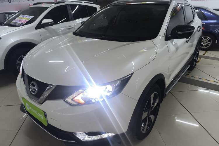 Used Nissan Qashqai 2017 2.0L CVT Smart Enjoyment Version China V Standard Guazi used car, China used car export, Used car for sale, Used  cars, Cheapest cars for sale
