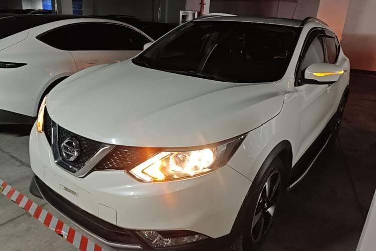 Used Nissan Qashqai 2017 2.0L CVT Smart Enjoyment Version China V Standard Guazi used car, China used car export, Used car for sale, Used  cars, Cheapest cars for sale