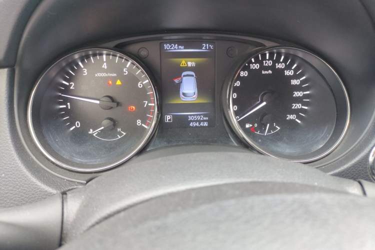 Used Nissan Qashqai 2017 2.0L CVT Luxury Edition China V Standard Odometer Close Up