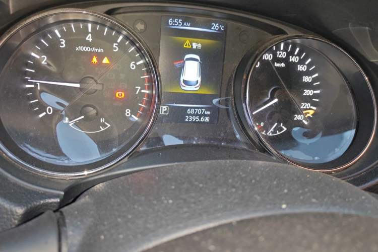 Used Nissan Qashqai 2017 2.0L CVT Smart Enjoyment Version China V Standard Odometer Close Up