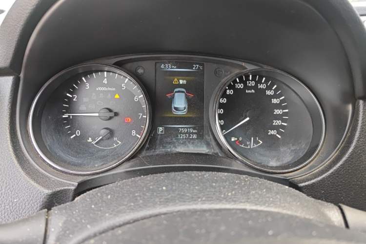 Used Nissan Qashqai 2017 2.0L CVT Smart Enjoyment Version China V Standard Odometer Close Up