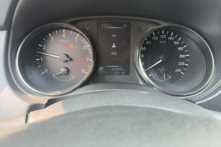 Used Nissan Qashqai 2017 2.0L CVT Smart Enjoyment Version China V Standard Odometer Close Up
