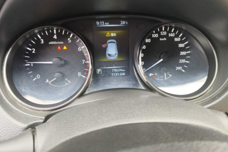 Used Nissan Qashqai 2017 2.0L CVT Elite Edition China V Standard Odometer Close Up
