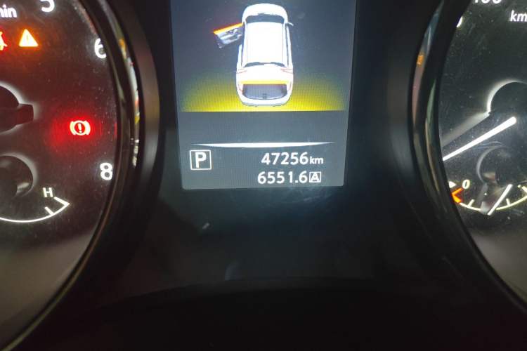 Used Nissan Qashqai 2017 2.0L CVT Elite Edition China V Standard Odometer Close Up