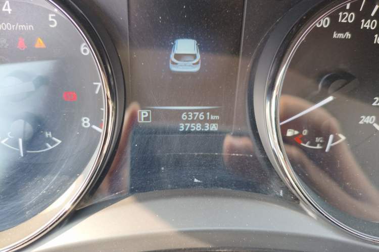 Used Nissan Qashqai 2017 2.0L CVT Smart Enjoyment Version China V Standard Odometer Close Up