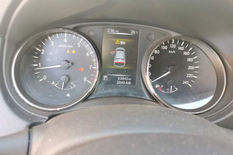 Used Nissan Qashqai 2017 2.0L CVT Luxury Edition China V Standard Odometer Close Up