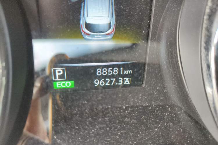 Used Nissan Qashqai 2017 2.0L CVT Smart Enjoyment Version China VI Standard Odometer Close Up